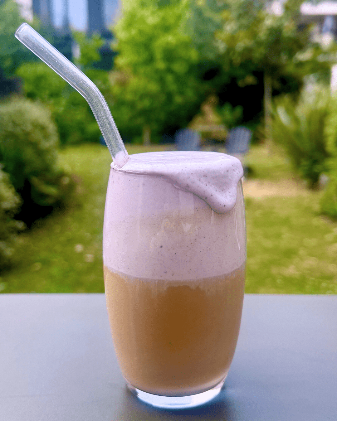 Iced Ube Coffee Latte : la rencontre parfaite entre l'ube et le café - MyUbe